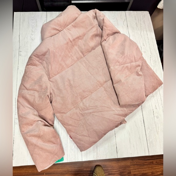 Levi's Ladies' Corded Puffer Jacket - Picture 8 of 11
